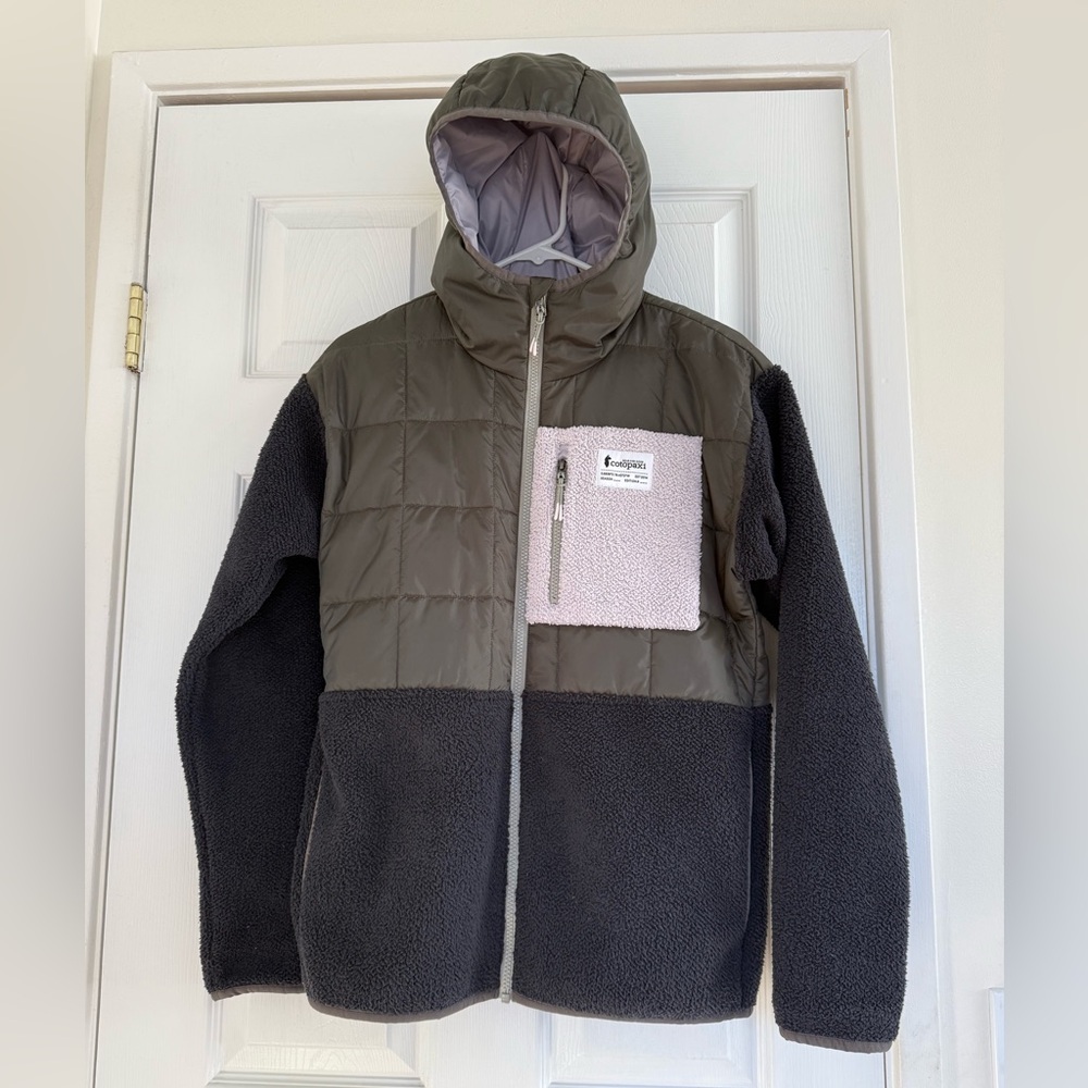 Cotopaxi Gray and Black Puffer Jacket